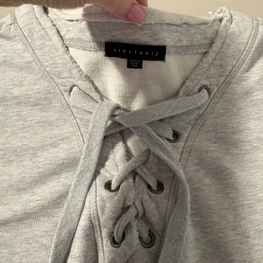 Sanctuary Grey Lace Up Sweatshirt Lace Up V Neck Relaxed Casual Top Large Comfy - Picture 3 of 11